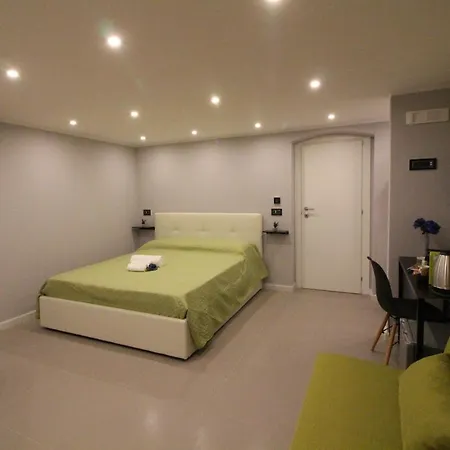 Levante 171 Couette-café 3*