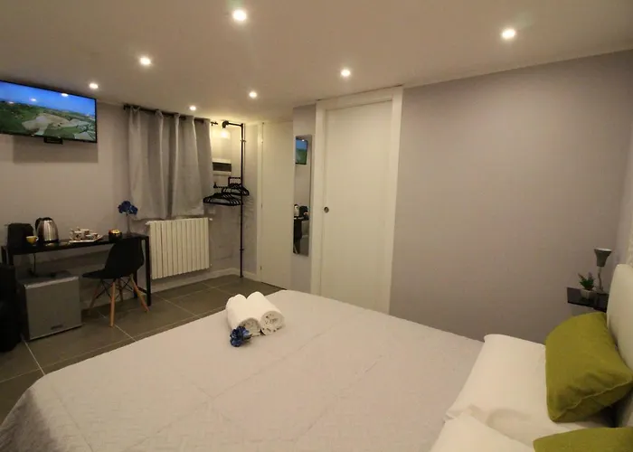 לינה וארוחת בוקר Levante 171 בארי